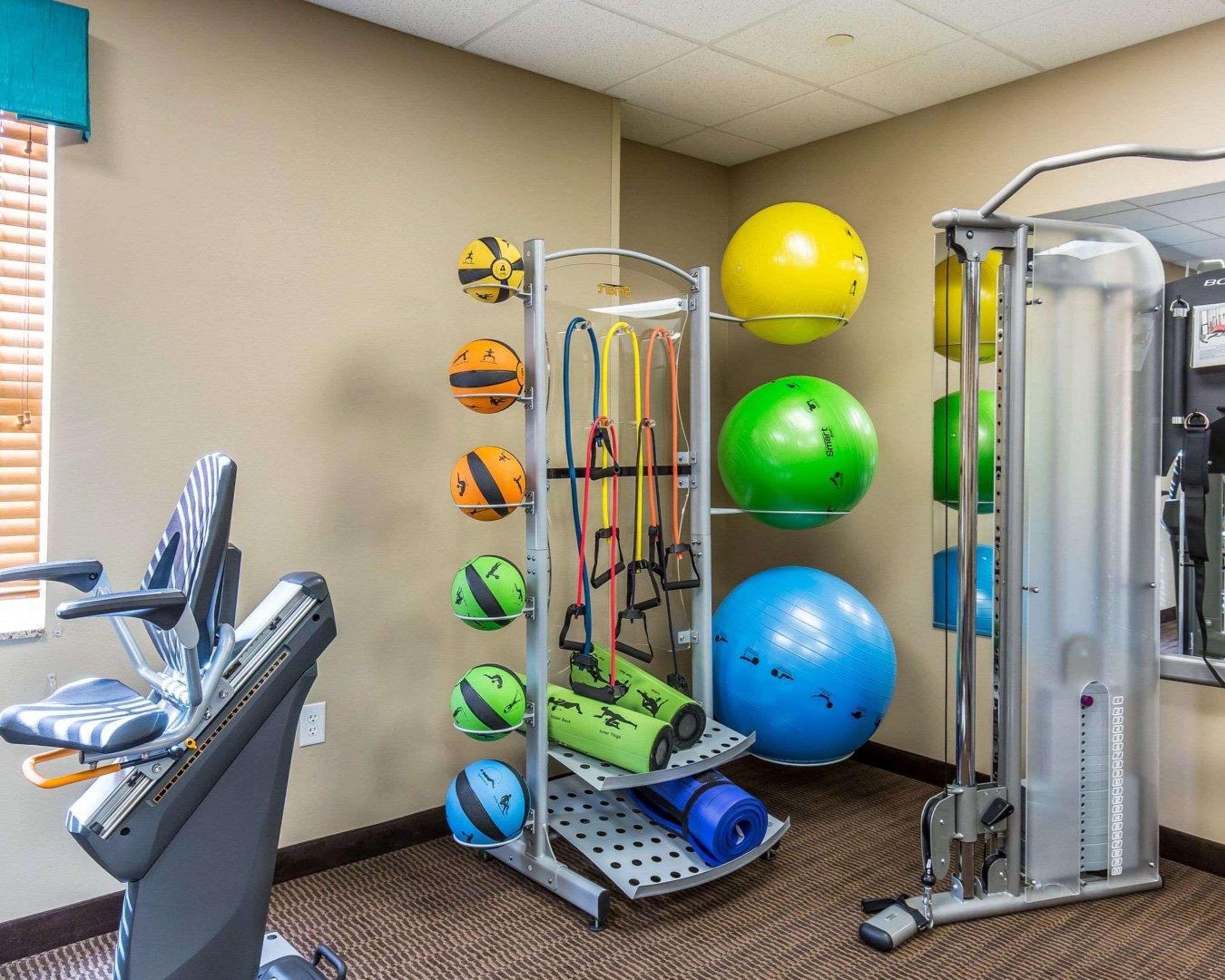 Mainstay Suites Sidney - Medical Center Eksteriør bilde