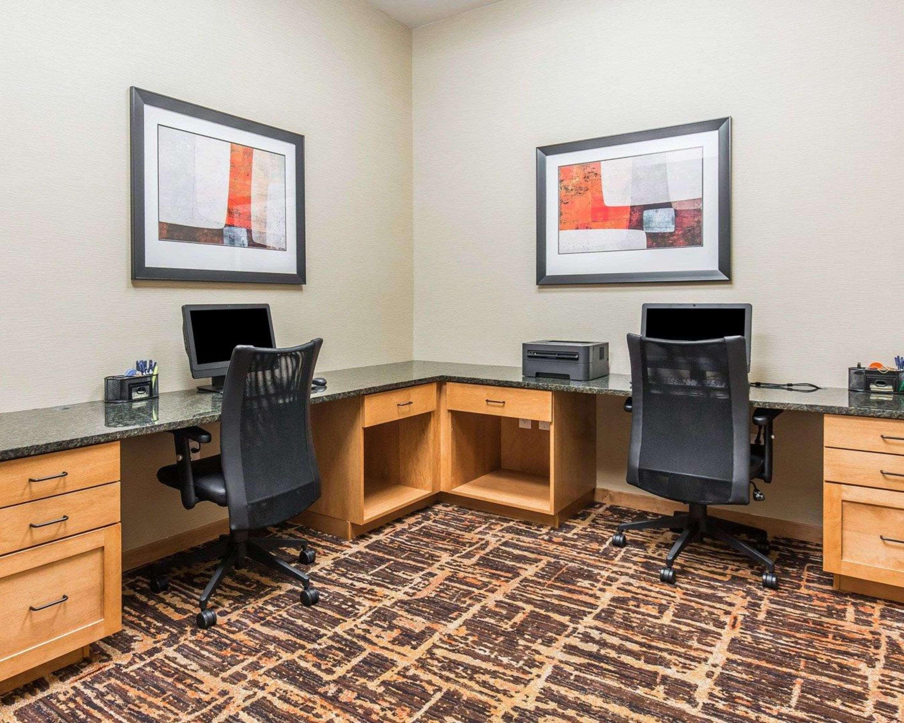 Mainstay Suites Sidney - Medical Center Eksteriør bilde