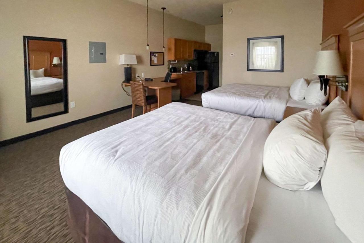 Mainstay Suites Sidney - Medical Center Eksteriør bilde