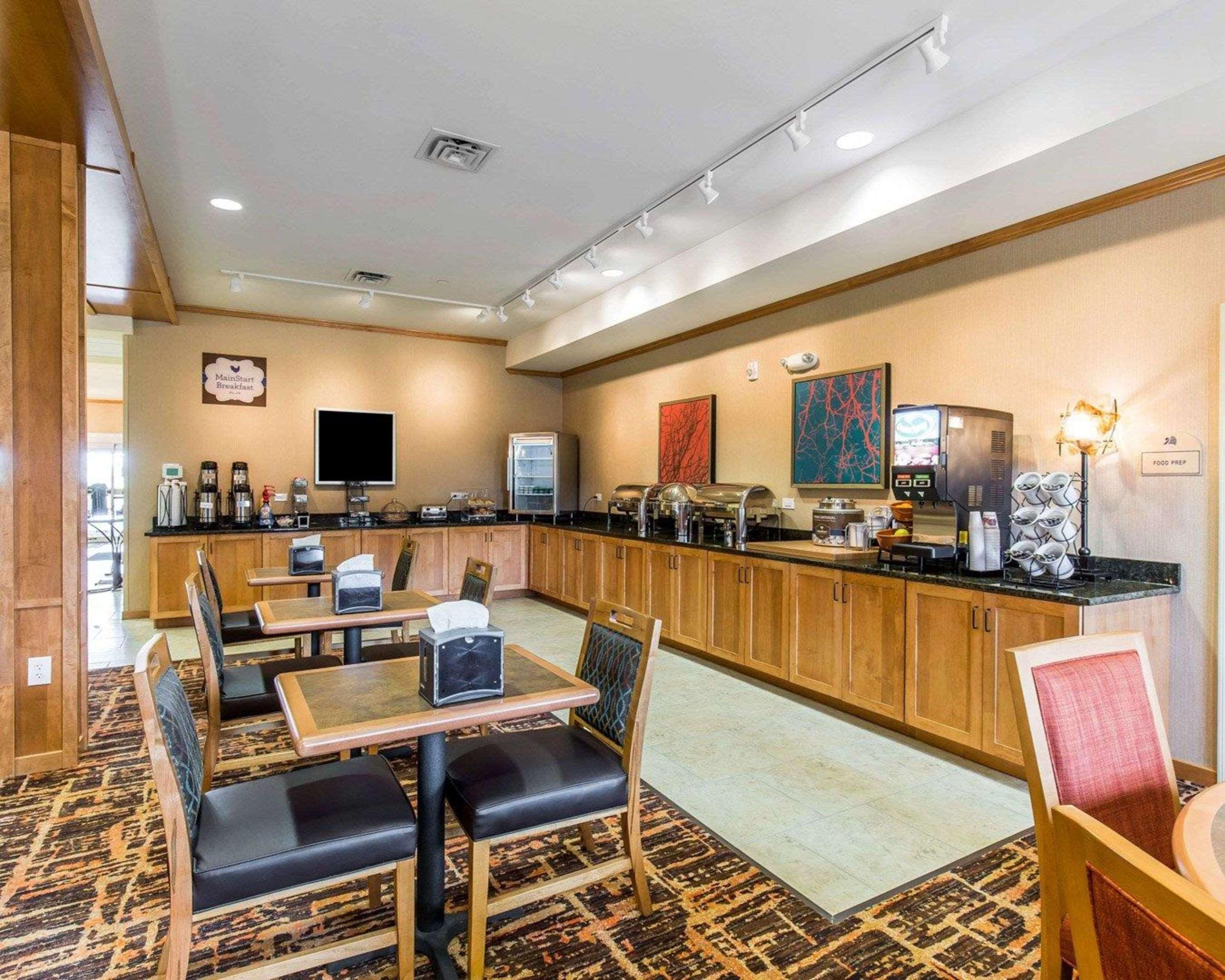 Mainstay Suites Sidney - Medical Center Eksteriør bilde
